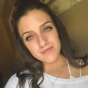 Meet your Posher, Hailey